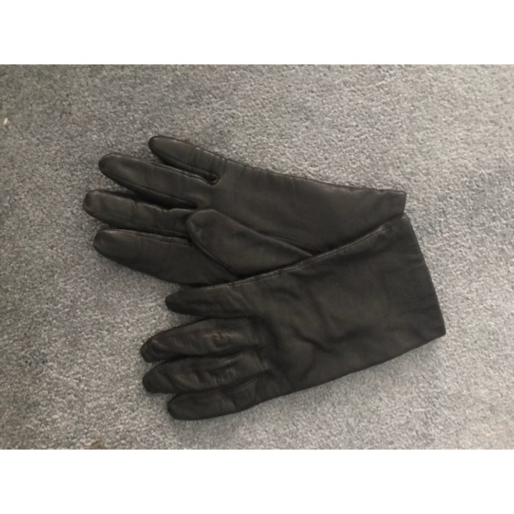 leather gloves